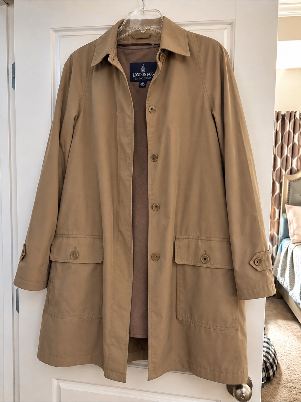 London Fog Khaki Tan Men's Lightweight Trench Coat